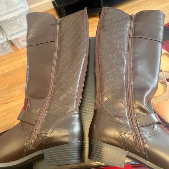 Matched Brown jacket with Liz clayborn boots. New - Picture 10 of 11